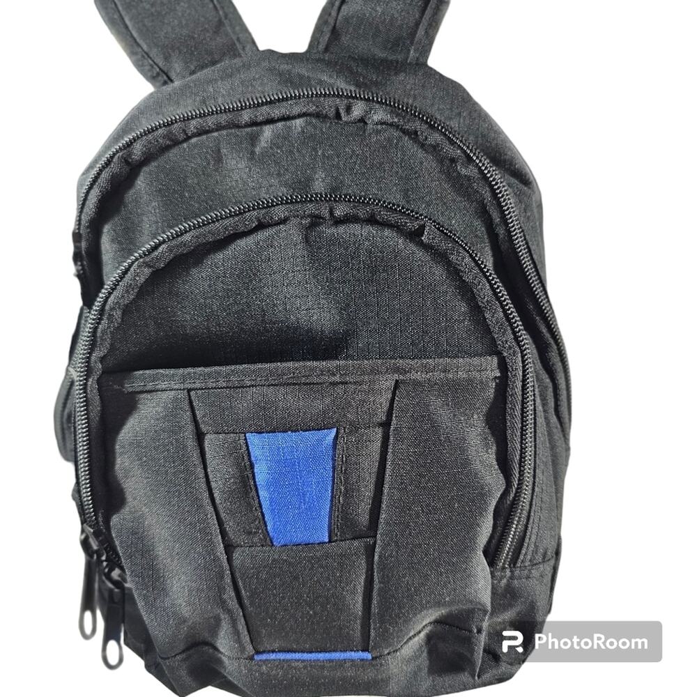Optimum Black / Blue Day Pack Small Backpack NWT - Picture 2 of 9